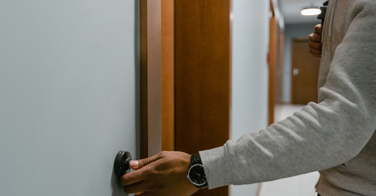 Home Rekey Service — Maple Guard Security Mississauga