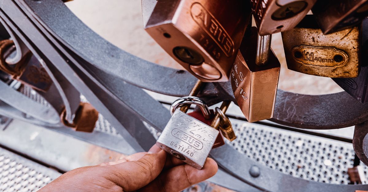 locksmith shop keys — Maple Guard Security Mississauga